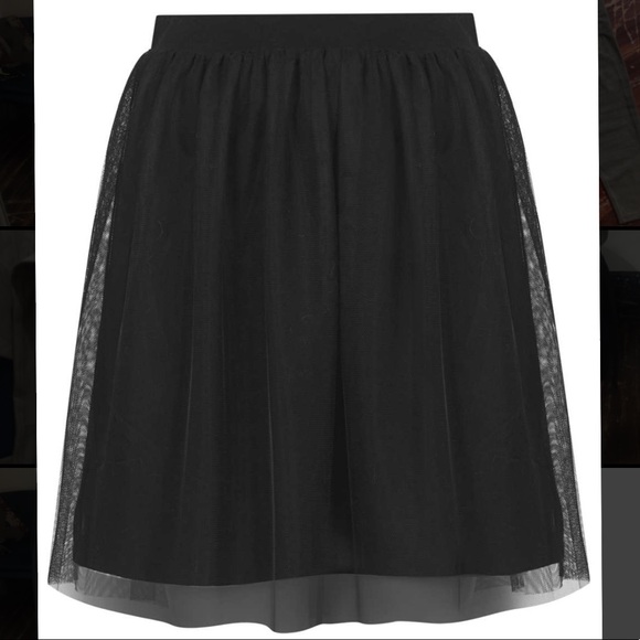 Topshop black tulle skirt - NWOT - Picture 2 of 5